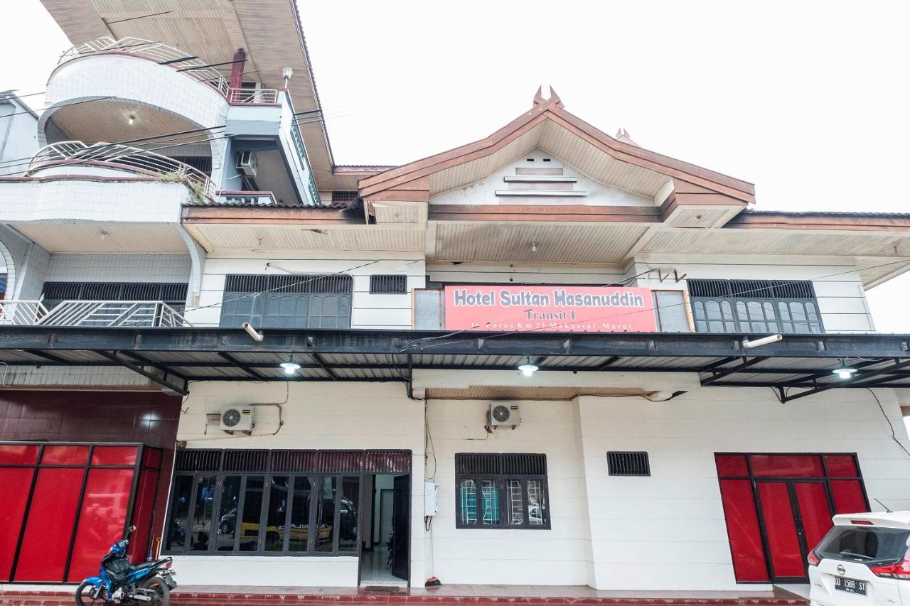 Hotel Transit 1 Makassar Redpartner Luaran gambar